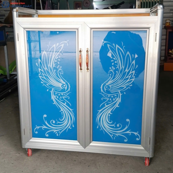 Tủ đồ gia dụng 2 cửa – Chất liệu nhôm kính cao cấp